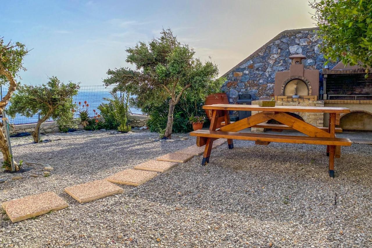 Maistros Villa Rodakino Extérieur photo